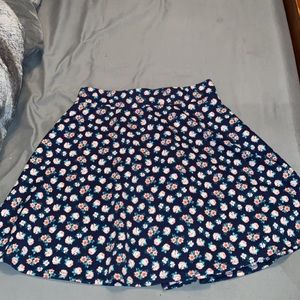 Charlotte russe floral skirt